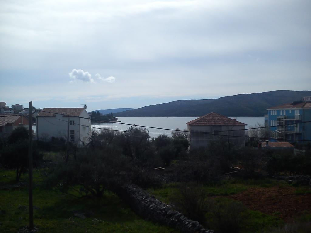 Apartments Gordana Trogir Exterior foto